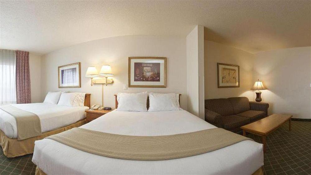 Holiday Inn Express & Suites Yankton By Ihg Exterior foto